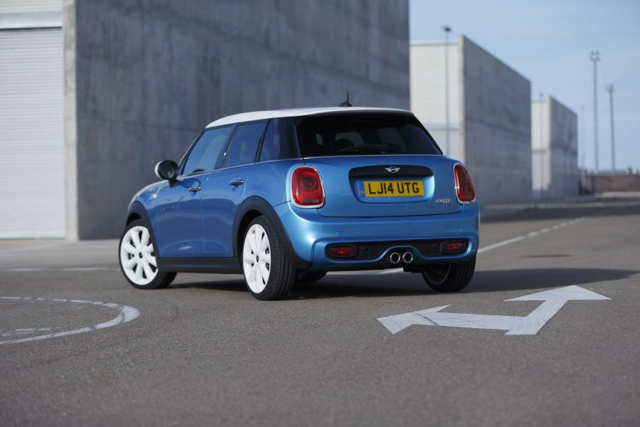  Mini Cooper S 5-Door 2014 года  (фото 62 из 80)
